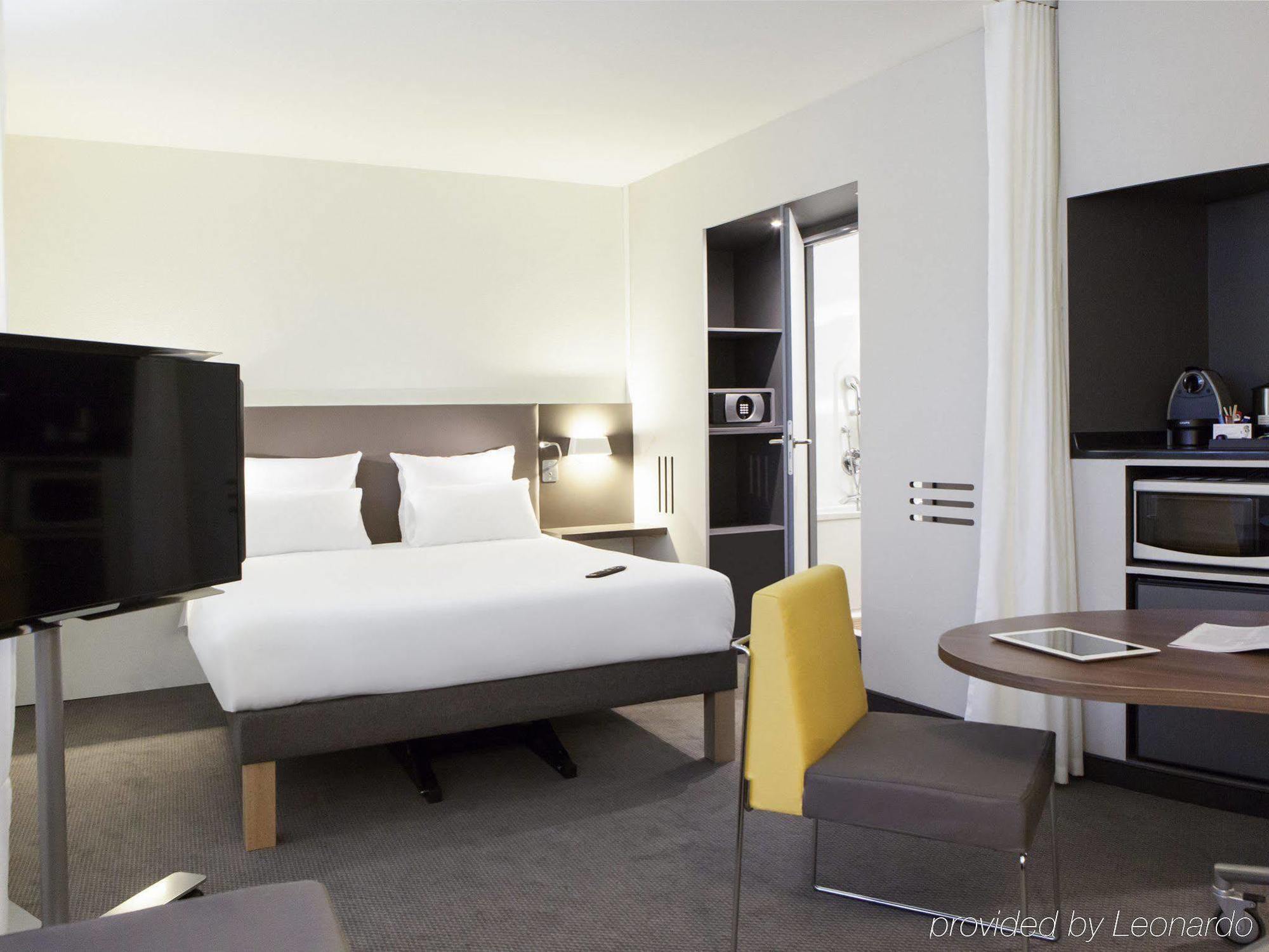 Novotel Suites Paris Stade De France Сен-Дени Номер фото